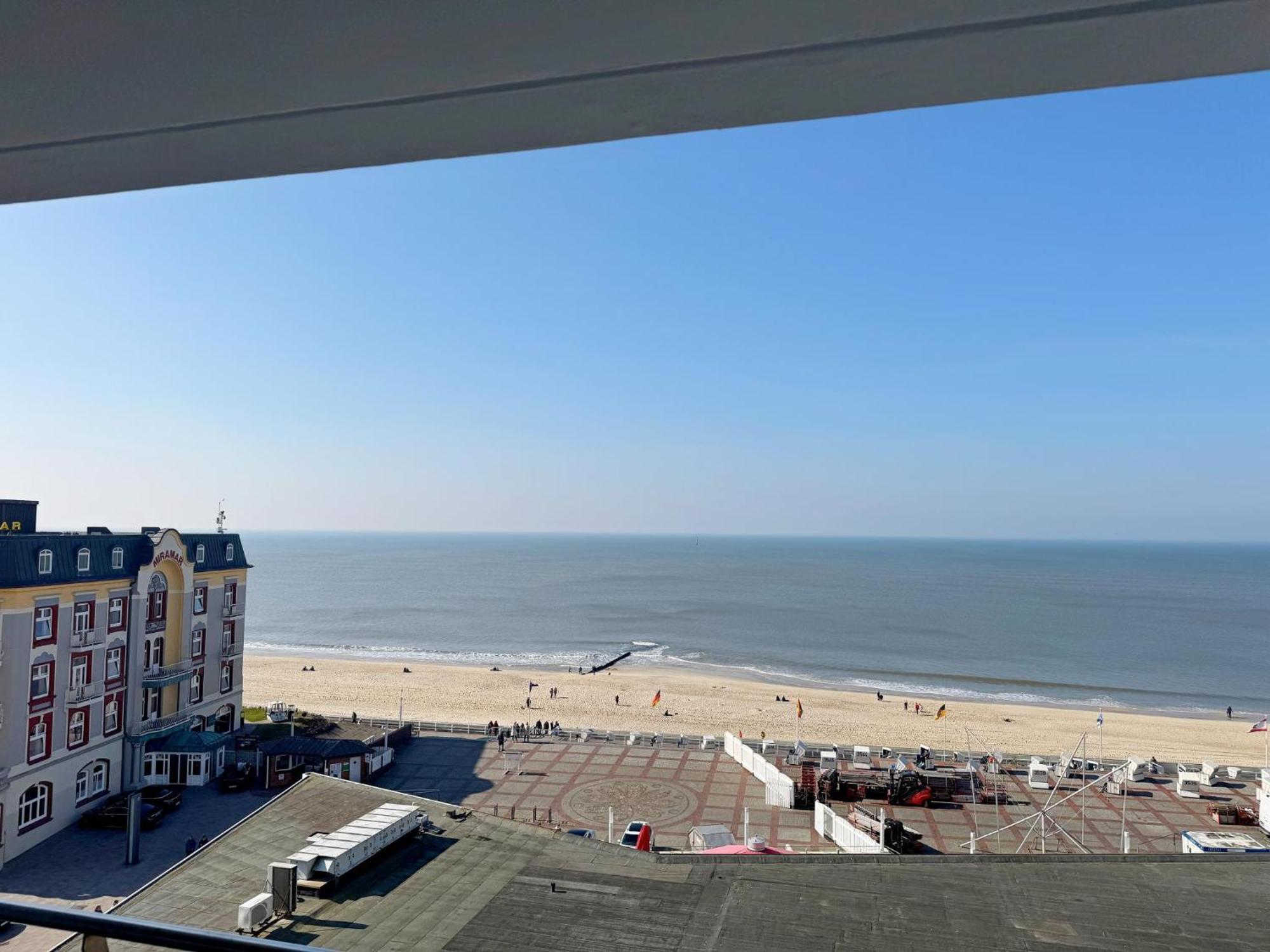 Haus Am Meer App104 Mit Meerblick Und Balkon Westerland Bagian luar foto